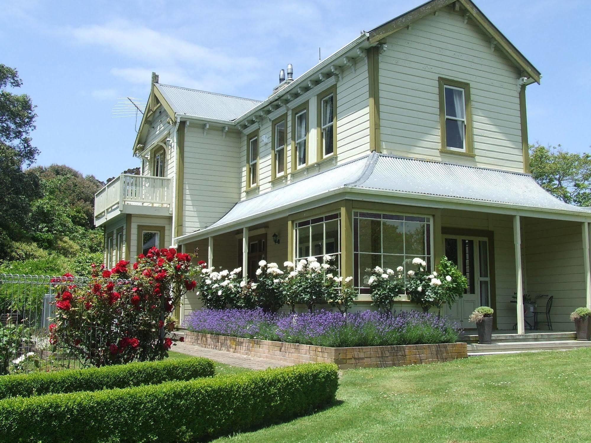 Tairoa Lodge & Cottage Hawera Esterno foto